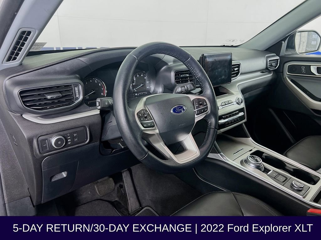 Certified 2022 Ford Explorer XLT w/ Equipment Group 202A image 11