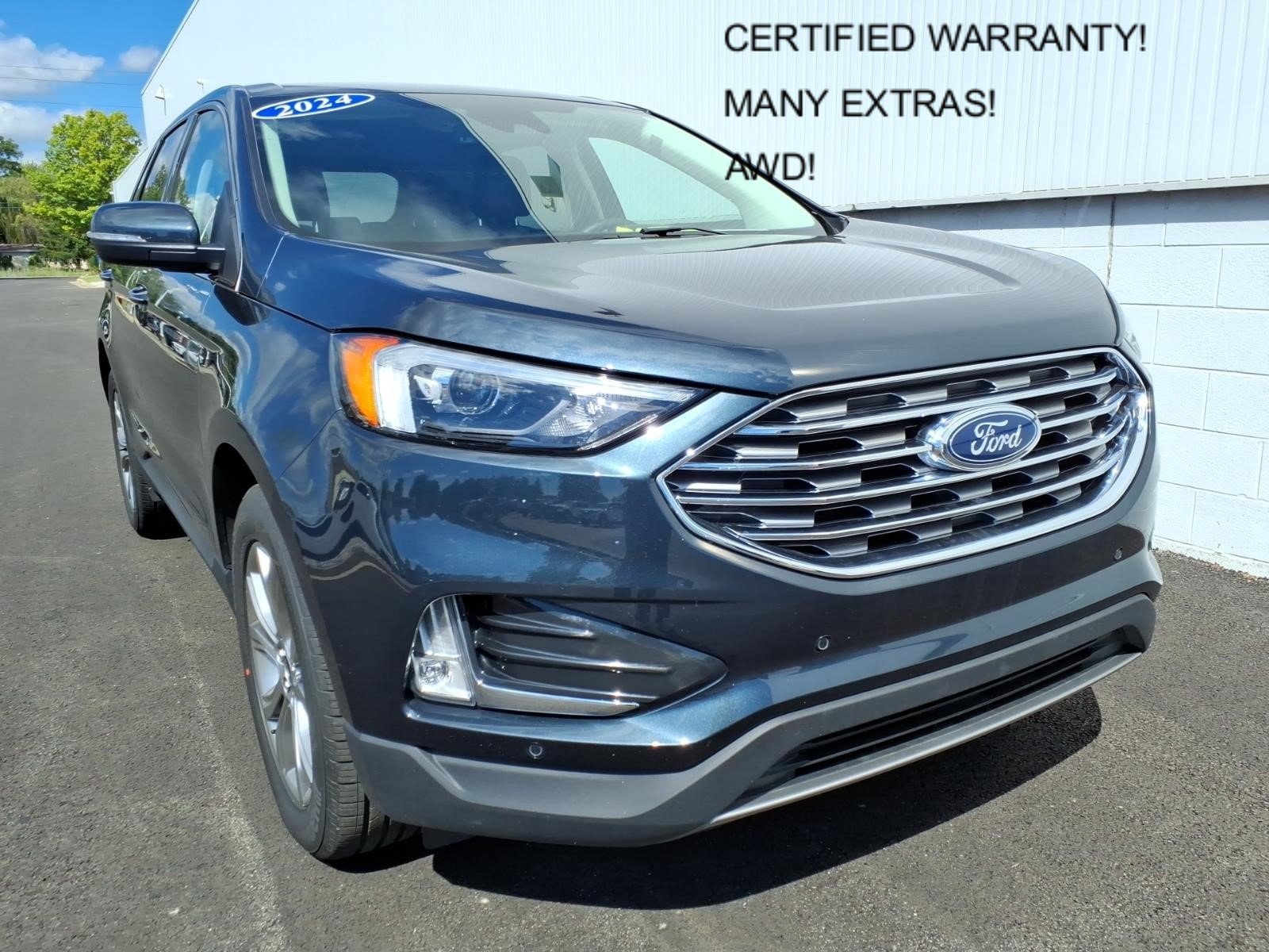 Certified 2024 Ford Edge Titanium AWD/4WD image 1