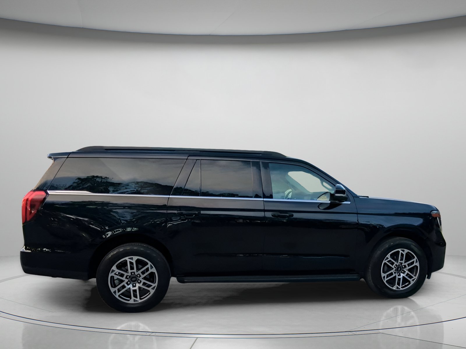 Certified 2025 Ford Expedition Max Active AWD/4WD image 31