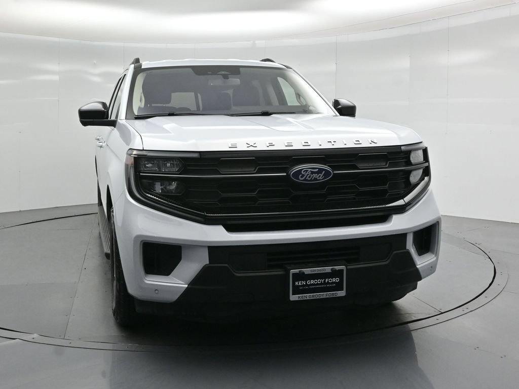 Certified 2025 Ford Expedition Max Active RWD image 52