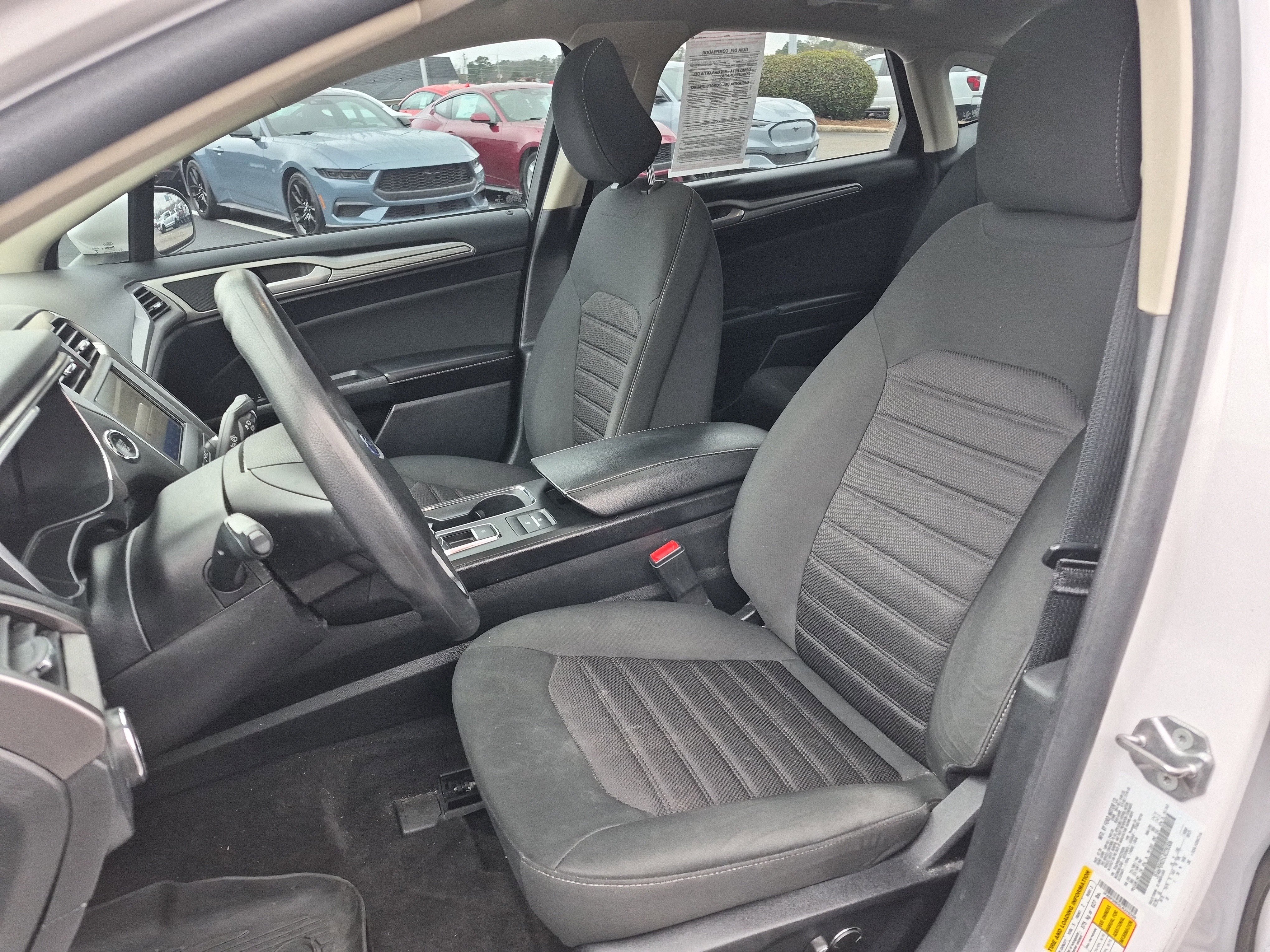 Certified 2020 Ford Fusion SE image 11