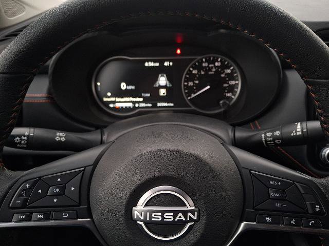 Used 2023 Nissan Versa SR w/ Trunk Package image 18
