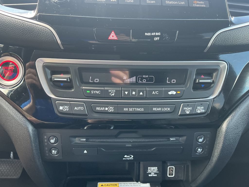 Used 2021 Honda Pilot Elite image 30