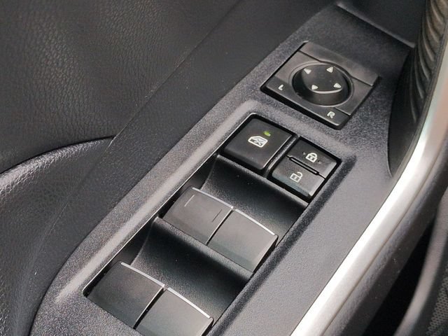 Used 2019 Toyota RAV4 XLE Premium w/ Cold Weather Package FWD image 24