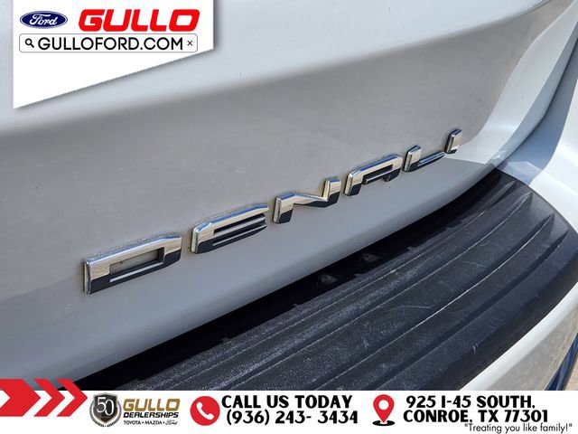 Used 2024 GMC Yukon XL Denali Ultimate AWD/4WD image 8