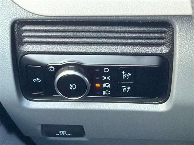 Certified 2025 Ford F250 XLT image 24
