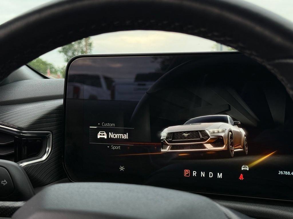 Certified 2025 Ford Mustang GT Premium RWD image 9
