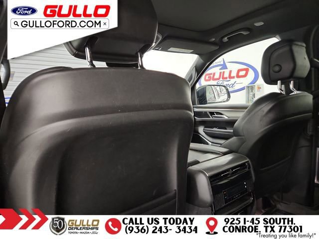 Used 2023 Jeep Wagoneer Series II image 16