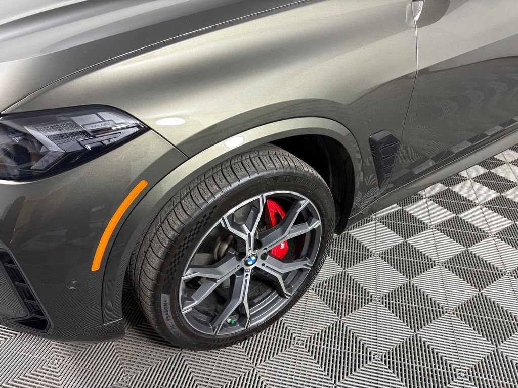 Used 2026 BMW X5 xDrive40i w/ M Sport Package image 17