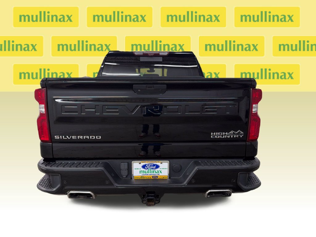 Used 2021 Chevrolet Silverado 1500 High Country w/ Technology Package AWD/4WD image 10