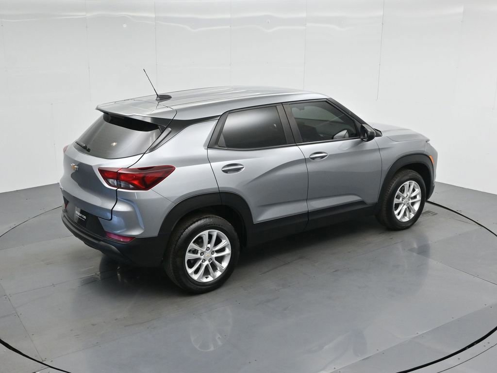 Used 2024 Chevrolet TrailBlazer LS image 12