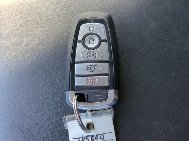 Certified 2020 Ford Explorer XLT w/ Equipment Group 202A AWD/4WD image 28