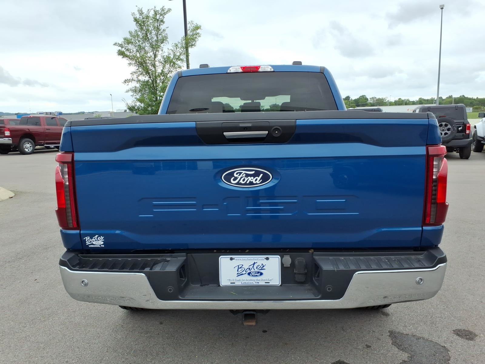 Certified 2024 Ford F150 XLT w/ Mobile Office Package AWD/4WD image 4