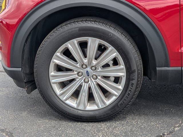Certified 2024 Ford Explorer Limited w/ Limited Technology Package AWD/4WD image 9