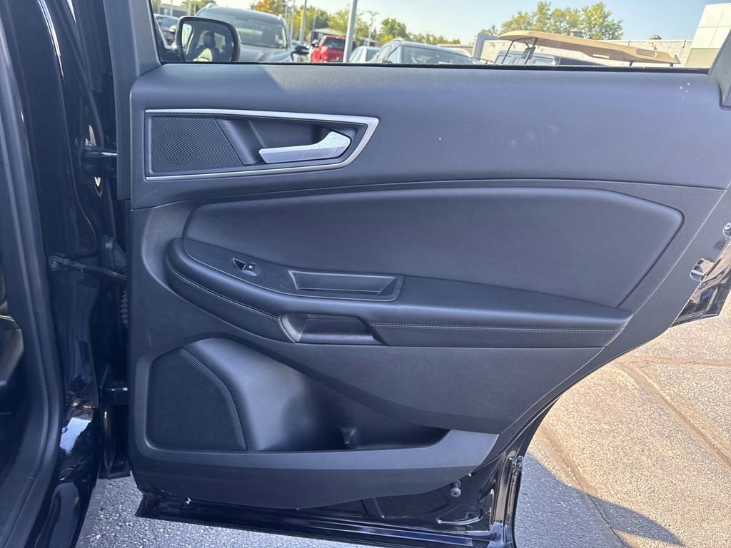 Certified 2024 Ford Edge SEL image 15