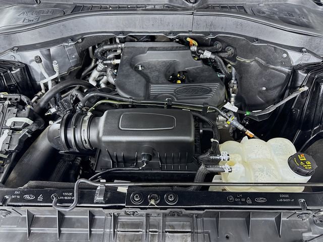 Certified 2020 Ford Explorer XLT w/ Equipment Group 202A image 31