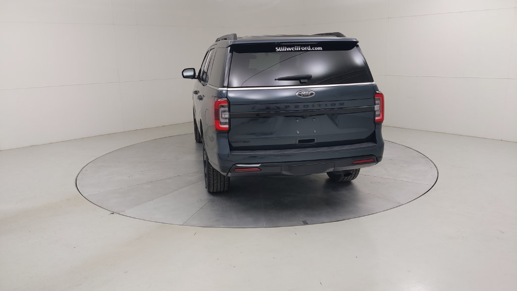 Certified 2024 Ford Expedition Limited AWD/4WD image 18