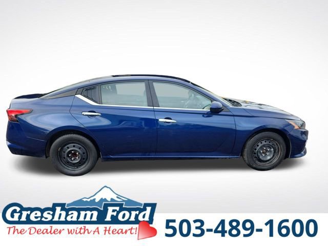 Used 2022 Nissan Altima 2.5 S image 2