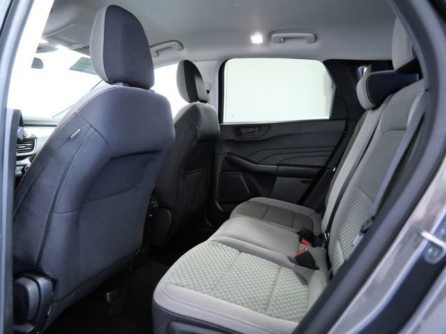 Certified 2022 Ford Escape SE w/ Cold Weather Package image 13