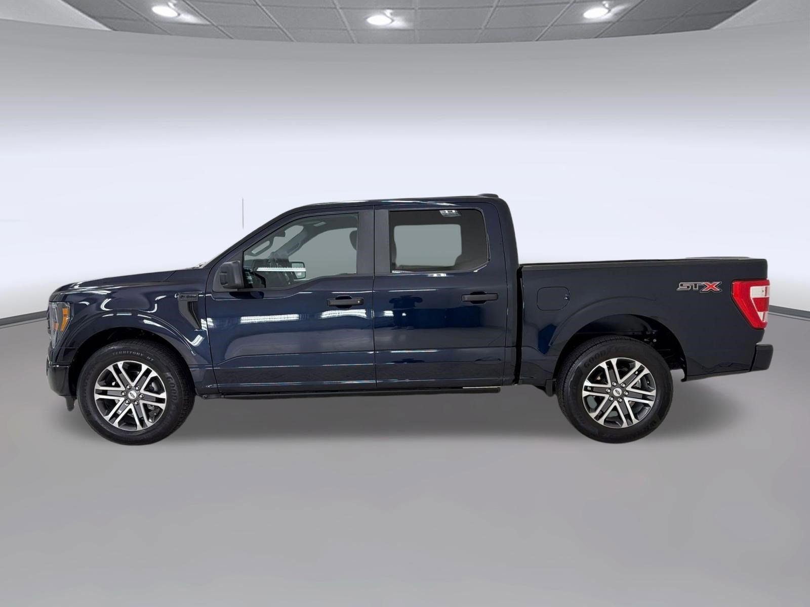 Certified 2023 Ford F150 XL w/ STX Appearance Package image 2