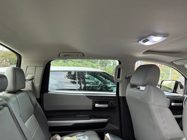 Used 2020 Toyota Tundra Limited w/ Limited Premium Package RWD image 14