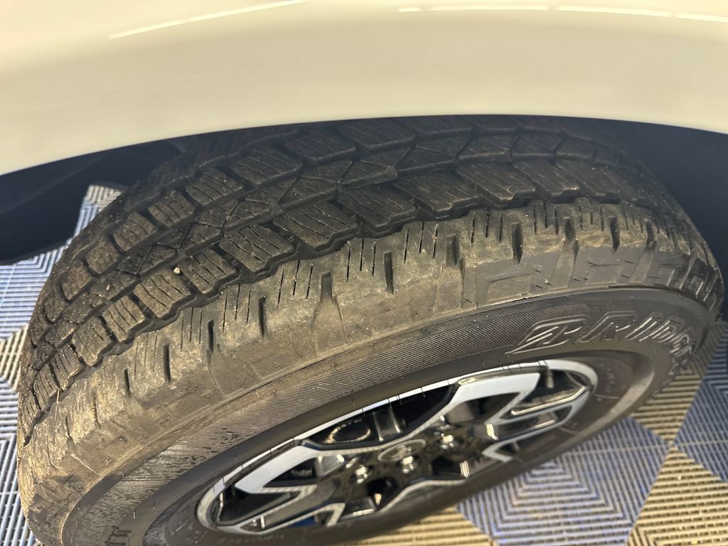 Certified 2025 Ford Bronco Outer Banks AWD/4WD image 30