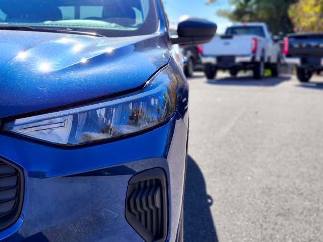 Certified 2023 Ford Escape Active AWD/4WD image 10