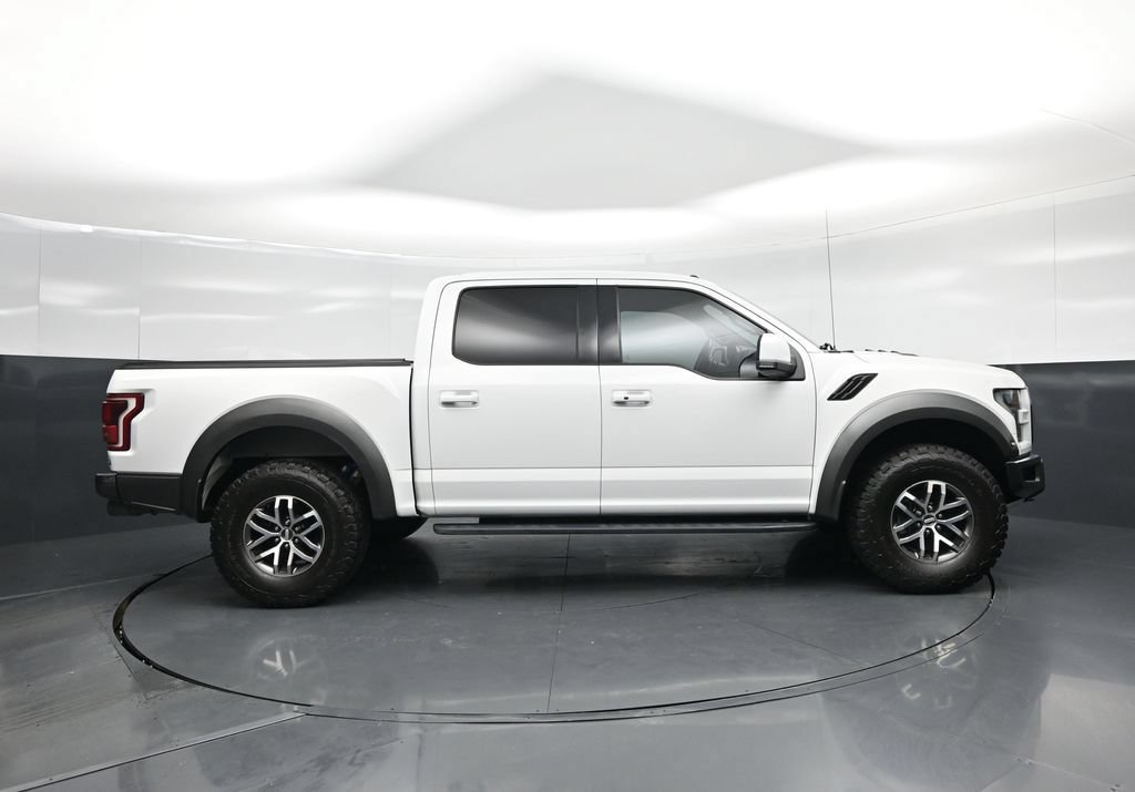 Certified 2018 Ford F150 Raptor w/ Equipment Group 802A Luxury AWD/4WD image 25