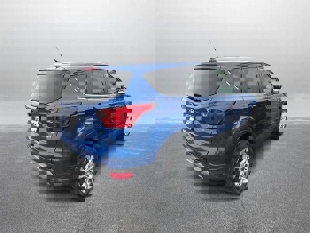 Certified 2019 Ford Escape SE w/ Ford Safe & Smart Package image 2