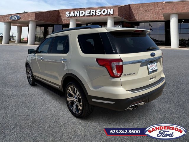 Certified 2018 Ford Explorer Platinum image 3