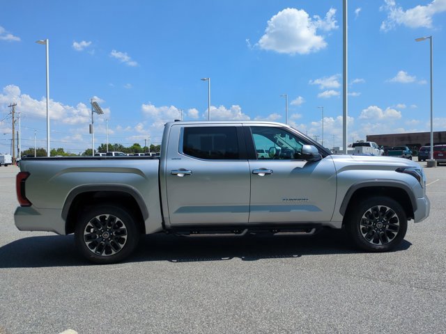 Used 2024 Toyota Tundra Limited AWD/4WD image 3