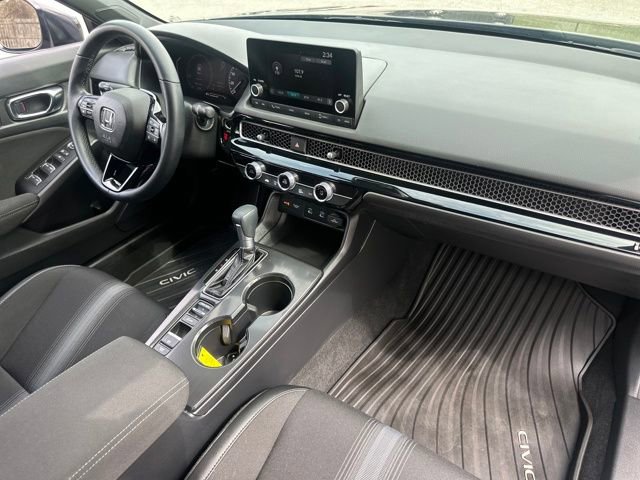 Used 2025 Honda Civic Sport image 16