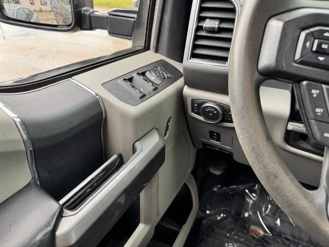 Certified 2020 Ford F350 XLT w/ XLT Value Package AWD/4WD image 31