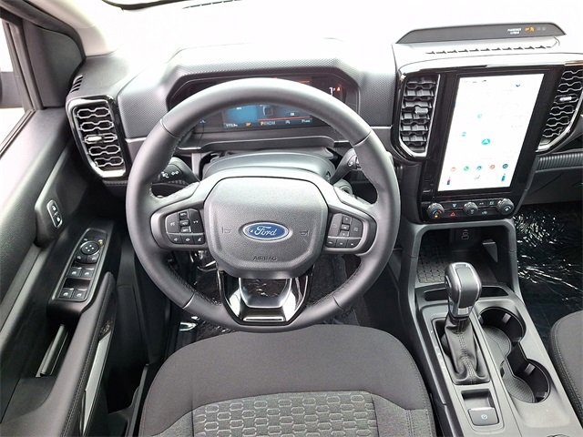 Certified 2025 Ford Ranger XLT w/ Black Appearance Package image 12