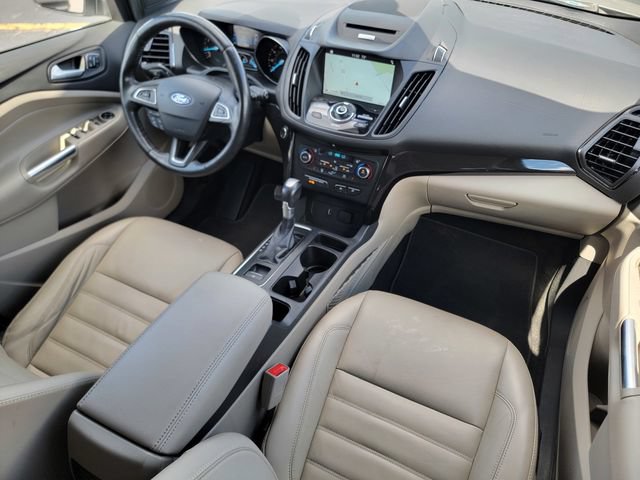 Certified 2017 Ford Escape Titanium FWD image 39
