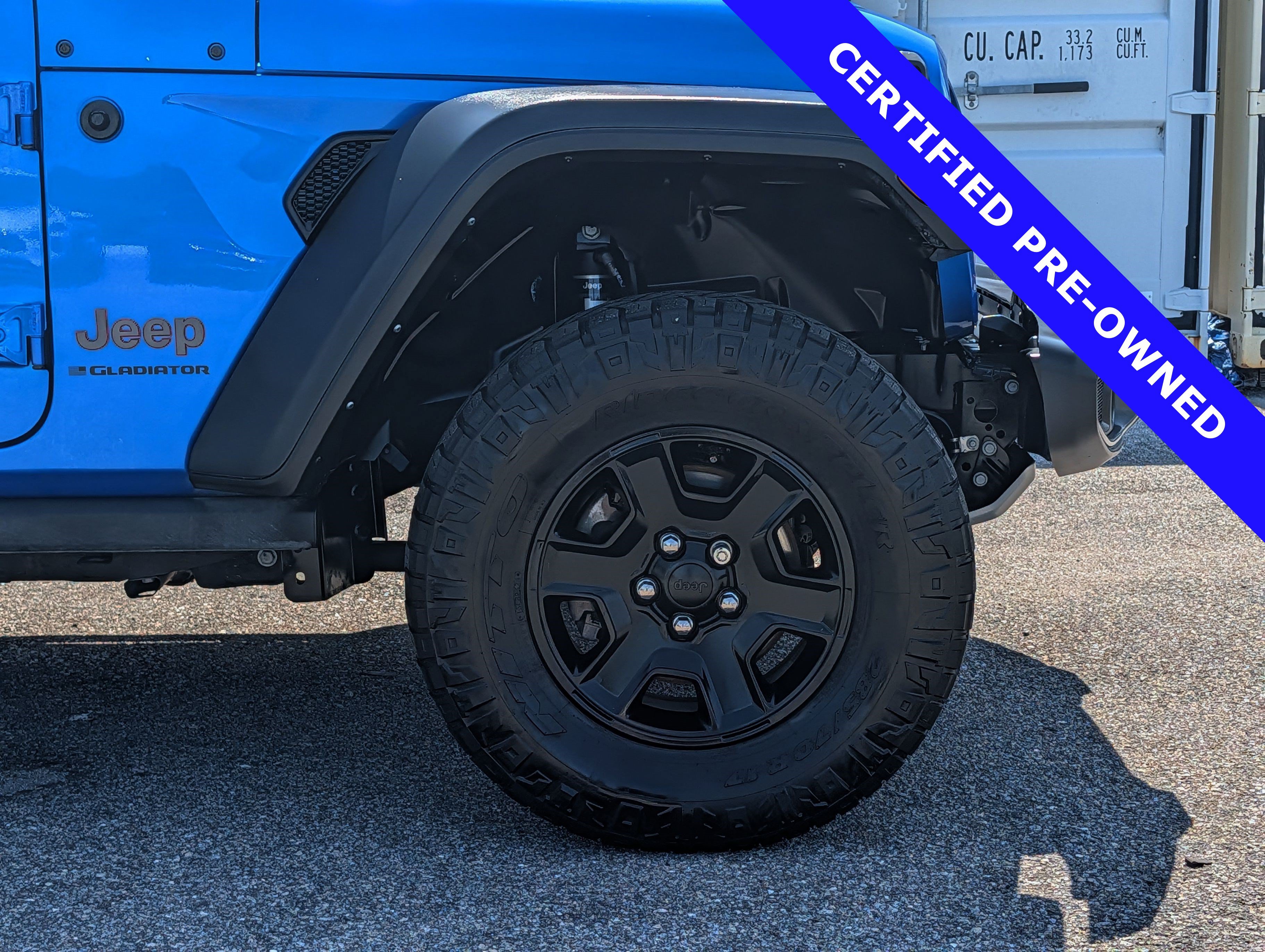 Used 2023 Jeep Gladiator Mojave w/ Cold Weather Group AWD/4WD image 11