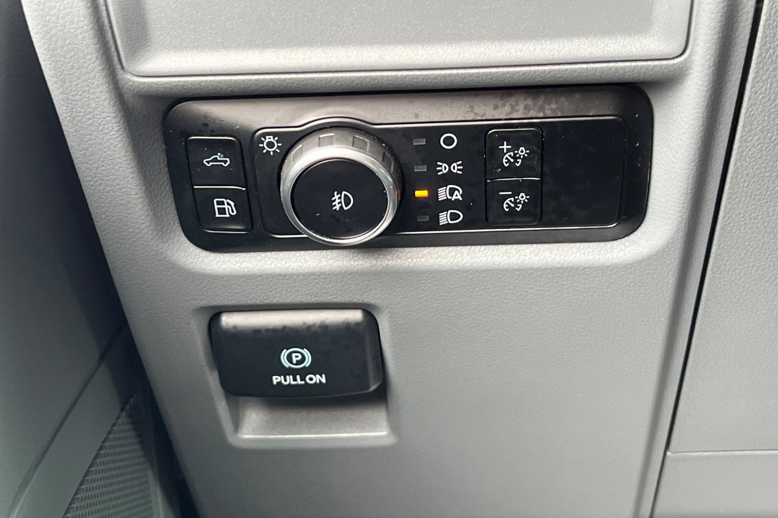 Certified 2024 Ford F150 XLT w/ Mobile Office Package image 29