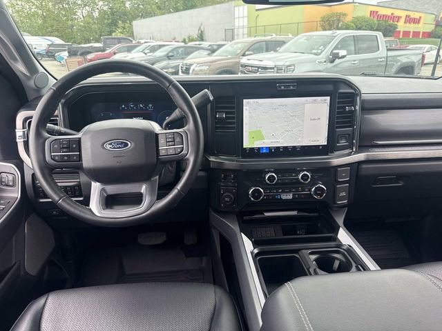 Certified 2025 Ford F350 Lariat w/ Black Appearance Package AWD/4WD image 15