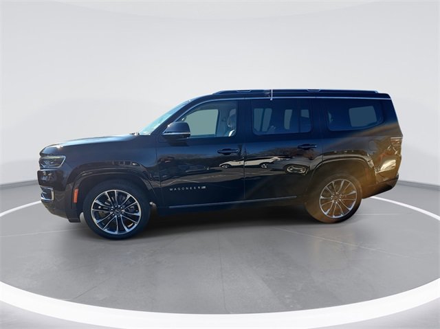 Used 2023 Jeep Wagoneer Series III w/ Premium Group I image 2