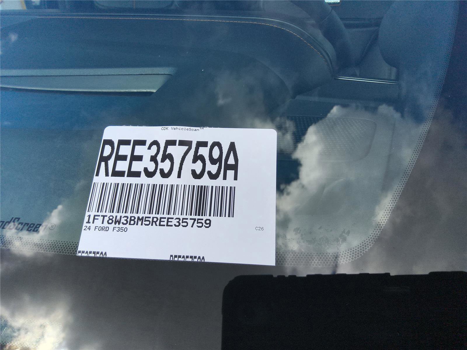 Certified 2024 Ford F350 Platinum w/ Tremor Off-Road Package image 12