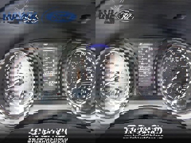 Used 2023 Toyota Camry SE image 11