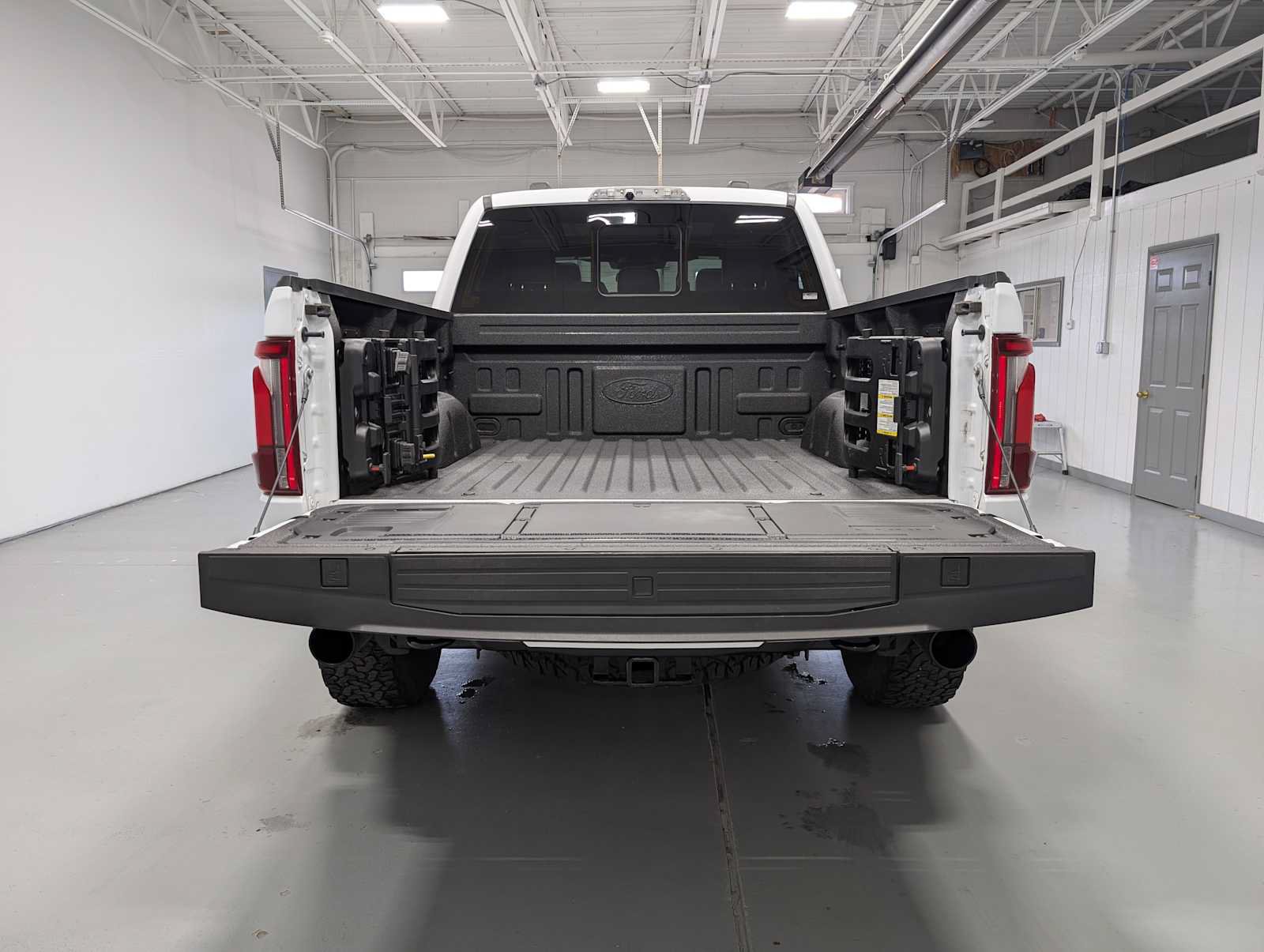 Certified 2024 Ford F150 Raptor AWD/4WD image 44