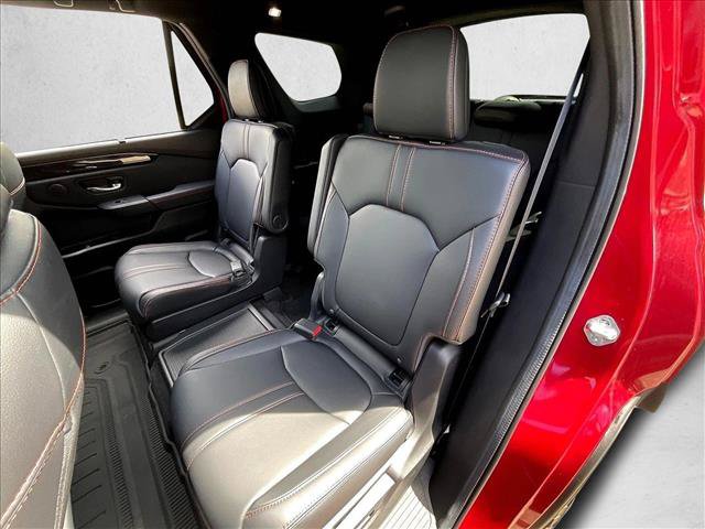 Used 2024 Honda Pilot TrailSport image 26