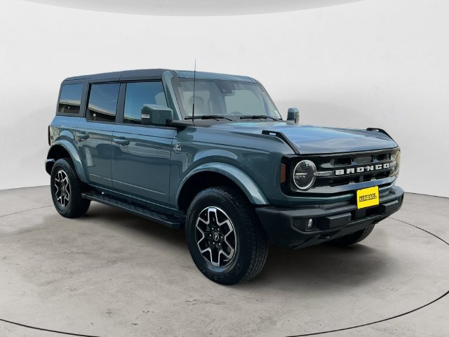 Certified 2023 Ford Bronco Outer Banks AWD/4WD image 3