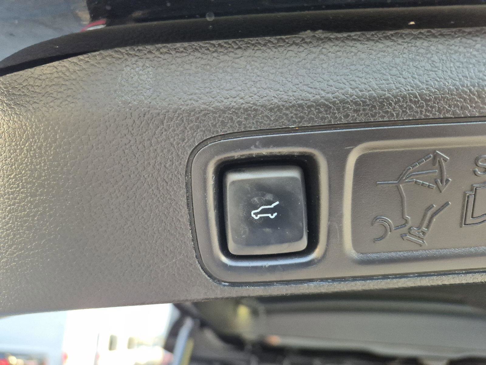 Certified 2018 Ford Expedition Max Platinum image 36