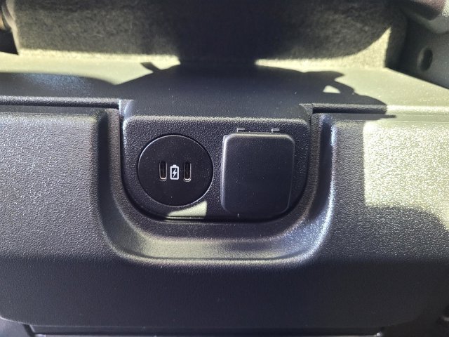 Certified 2024 Ford F250 XL w/ XL Driver Assist Package RWD image 13