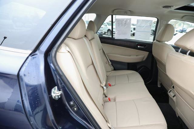 Used 2018 Subaru Outback 2.5i Limited image 37