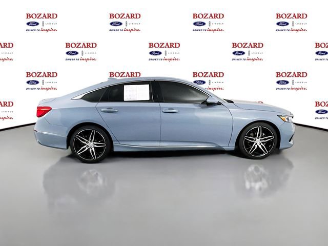 Used 2021 Honda Accord Touring image 9
