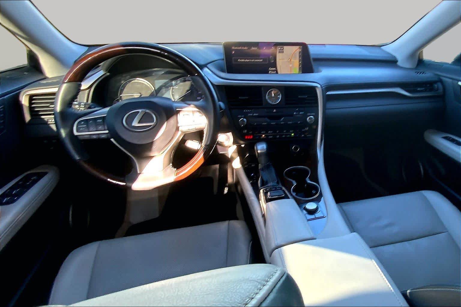 Used 2018 Lexus RX 350 AWD w/ Premium Package image 16