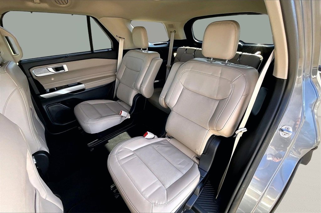 Certified 2023 Ford Explorer Limited w/ Equipment Group 301A image 26